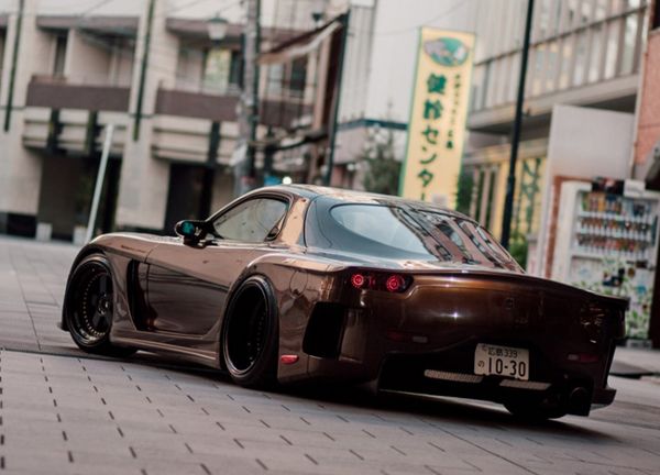 ͿյͿw R_(d)RX-7@˵ſb